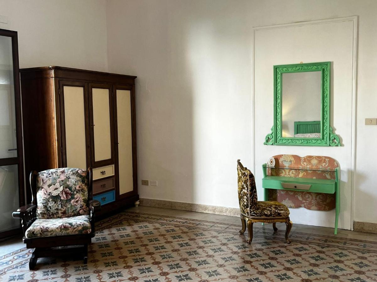 Mille Lire Peppe'S Home Palermo Exterior foto