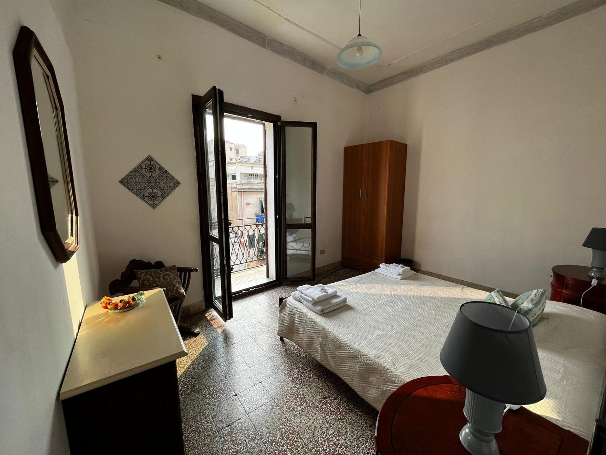 Mille Lire Peppe'S Home Palermo Exterior foto
